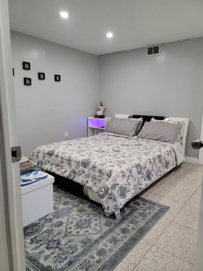 Falstaff Home Τορόντο Εξωτερικό φωτογραφία